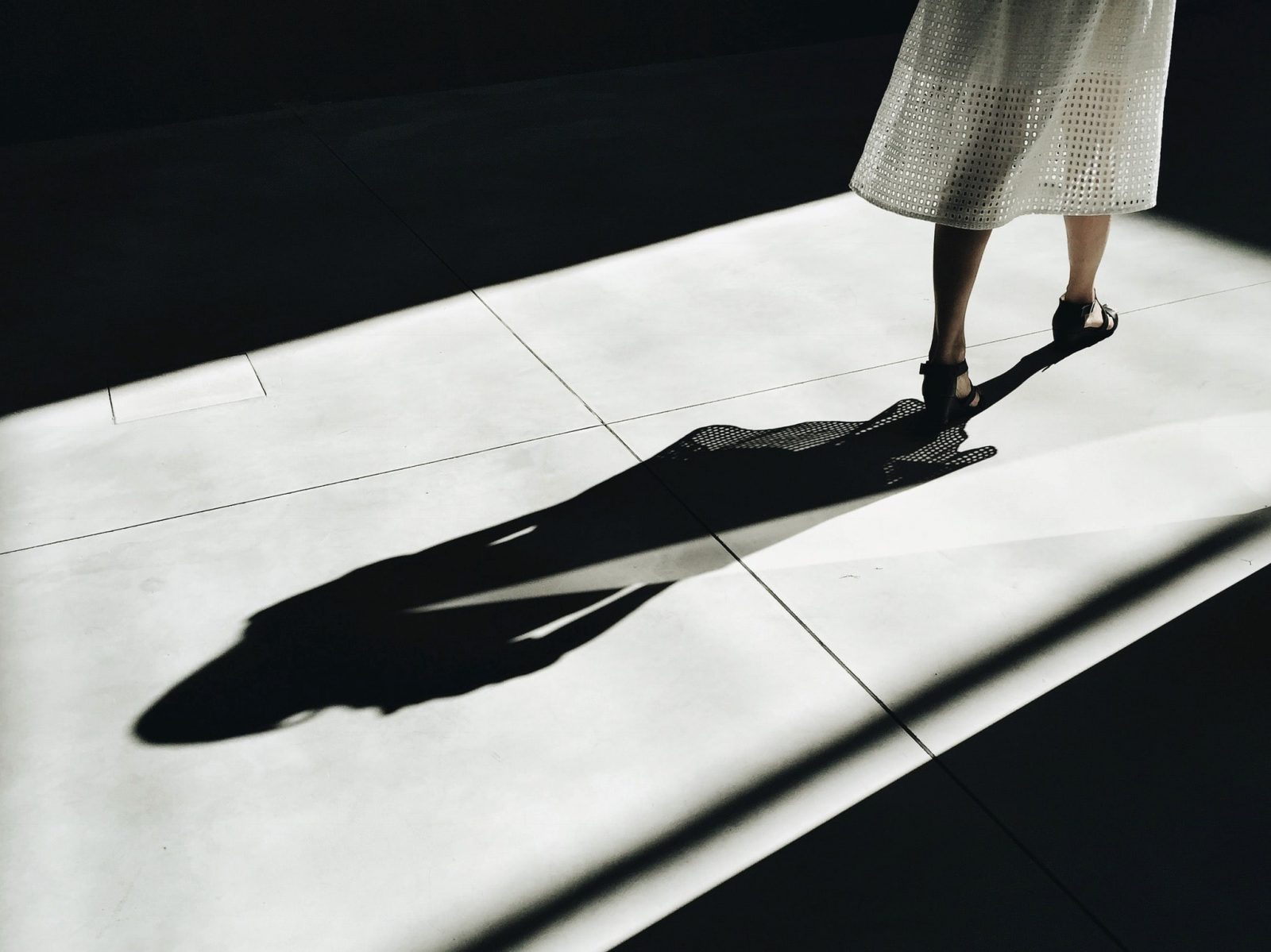 "Sombras" de Diletta Bindi e Sara Montalvão em Vila Nova de Gaia a 20 de setembro